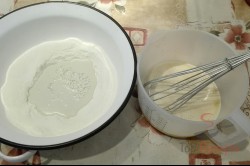 Zubereitung des Rezepts Osterbrot, schritt 1