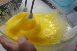 Zubereitung des Rezepts Affenschnitten – ein genialer Bananenkuchen, schritt 2