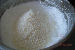 Zubereitung des Rezepts Aprikosenkuchen mit Kokosbaiser, schritt 4