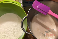 Zubereitung des Rezepts Ungarischer Quark-Kirsch-Kuchen, schritt 2